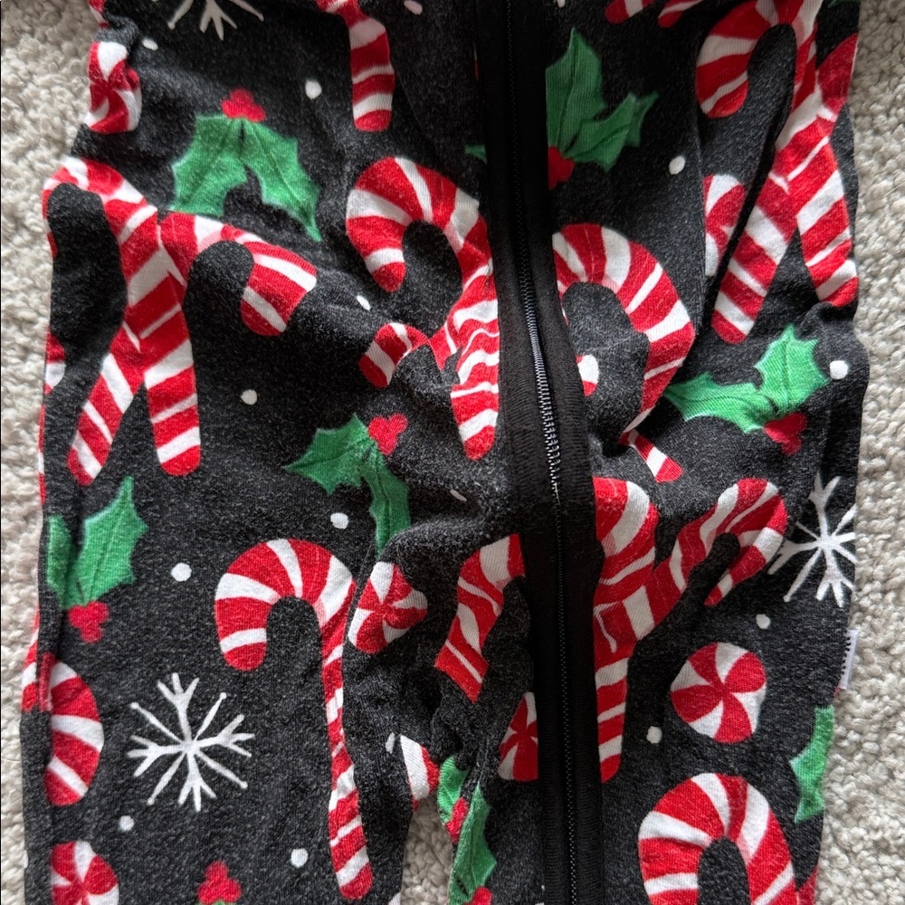 Little Sleepies Festive Candy Cane and Holly Footie - Picture 4 of 4